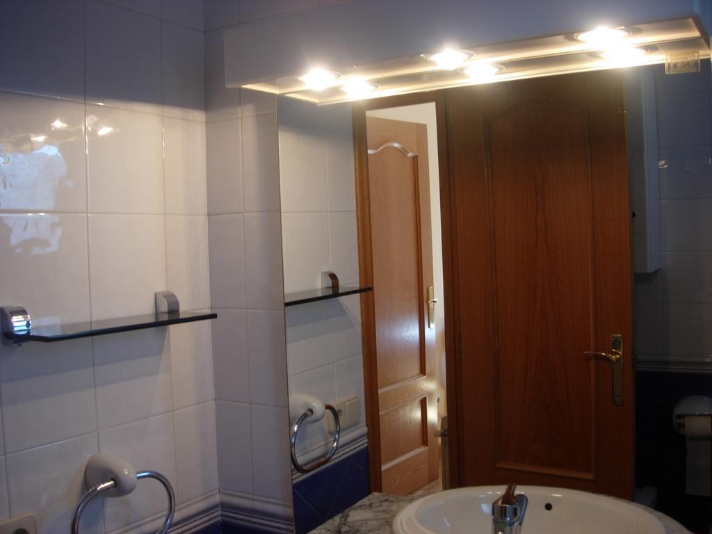 Apartaments El Ribal Valencia D'Aneu Kamer foto