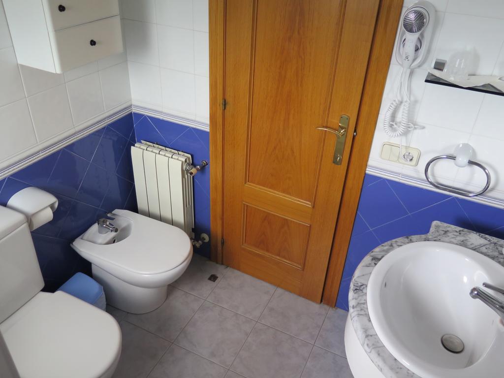 Apartaments El Ribal Valencia D'Aneu Buitenkant foto